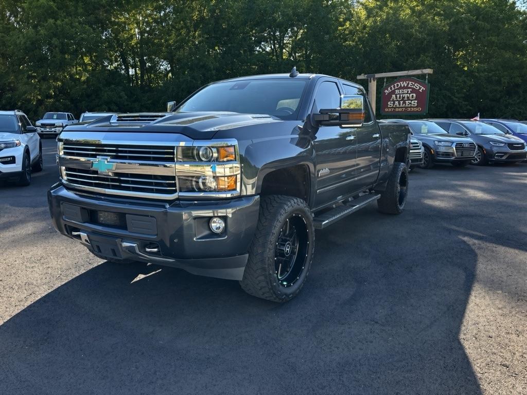 Chevrolet Silverado 3500HD 4WD Crew Cab 153.7" High Country 2017