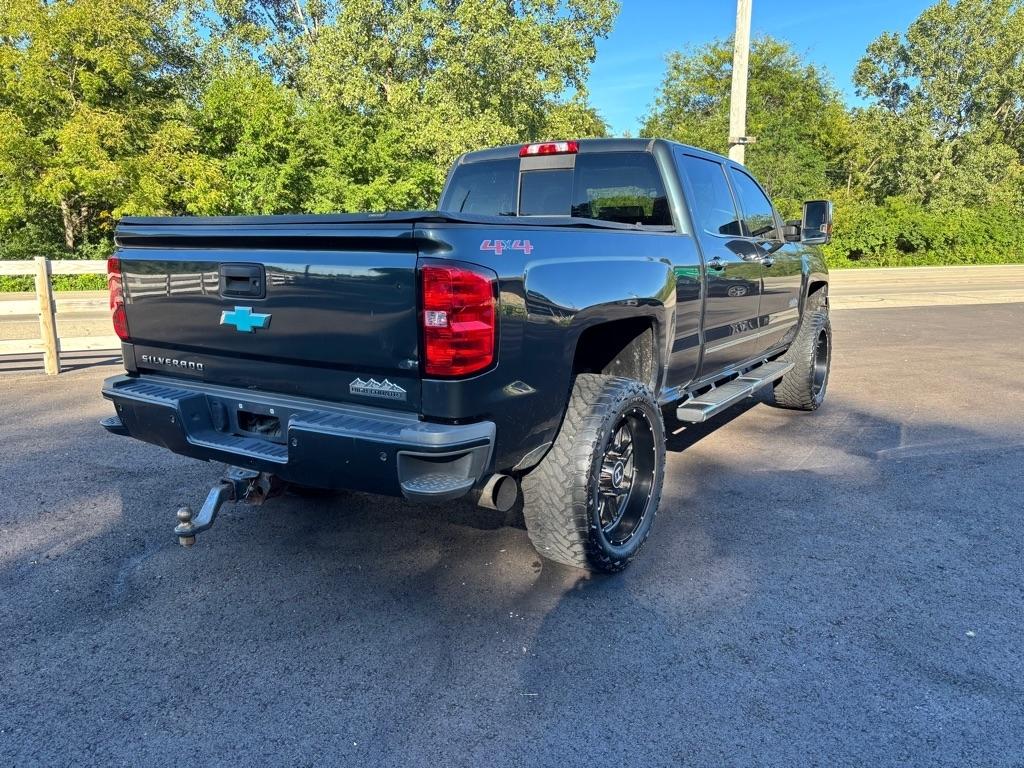 Chevrolet Silverado 3500HD 4WD Crew Cab 153.7" High Country 2017