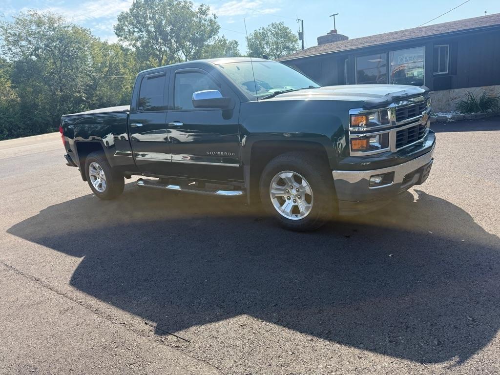 Chevrolet Silverado 1500 4WD Double Cab 143.5" LT w/2LT 2014
