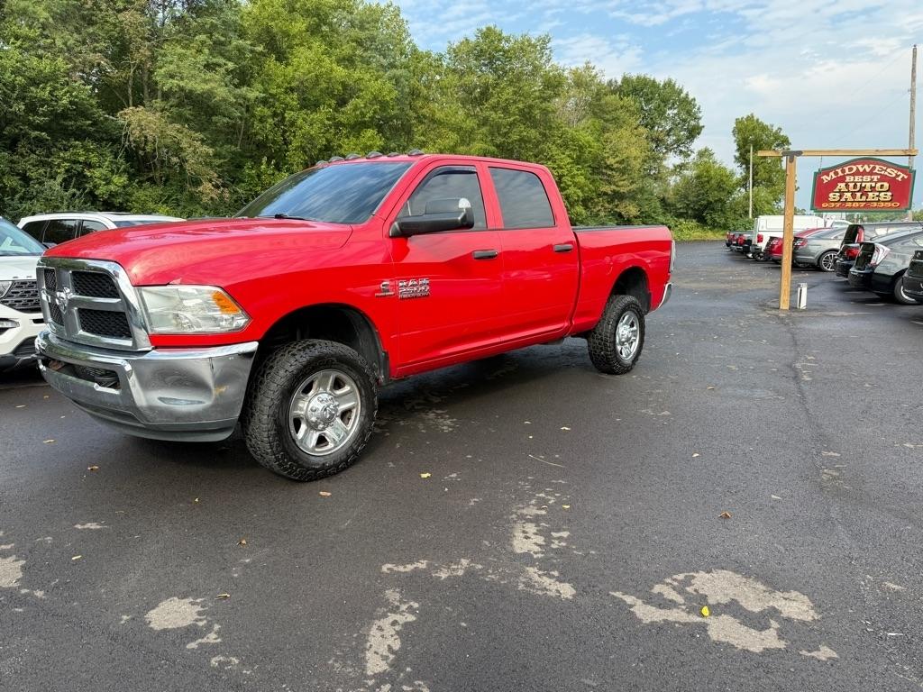 RAM 2500 Tradesman 4x4 Crew Cab 6'4" Box 2017