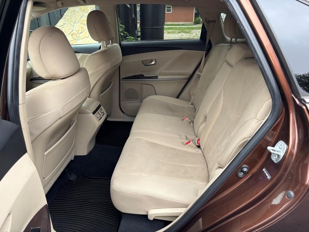 Toyota Venza 4dr Wgn I4 FWD (Natl) 2009