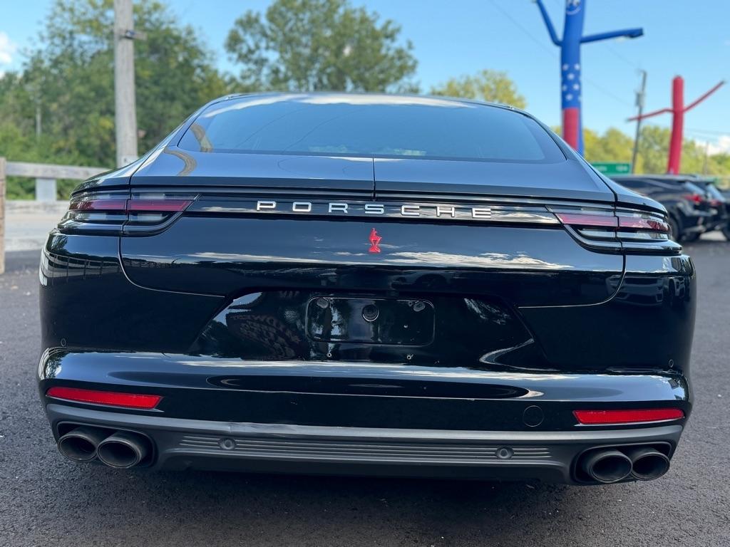 Porsche Panamera Turbo AWD 2018