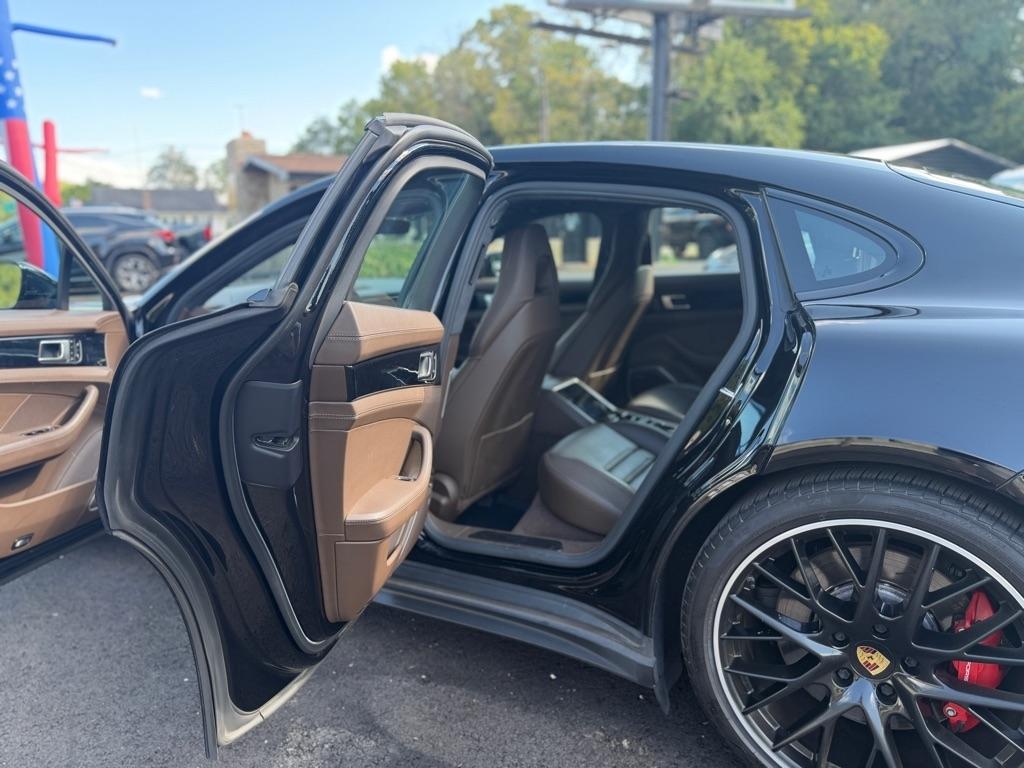 Porsche Panamera Turbo AWD 2018
