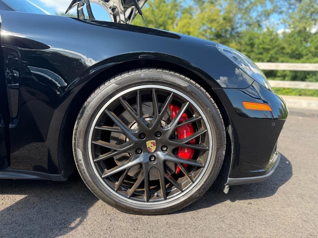 Porsche Panamera Turbo AWD 2018
