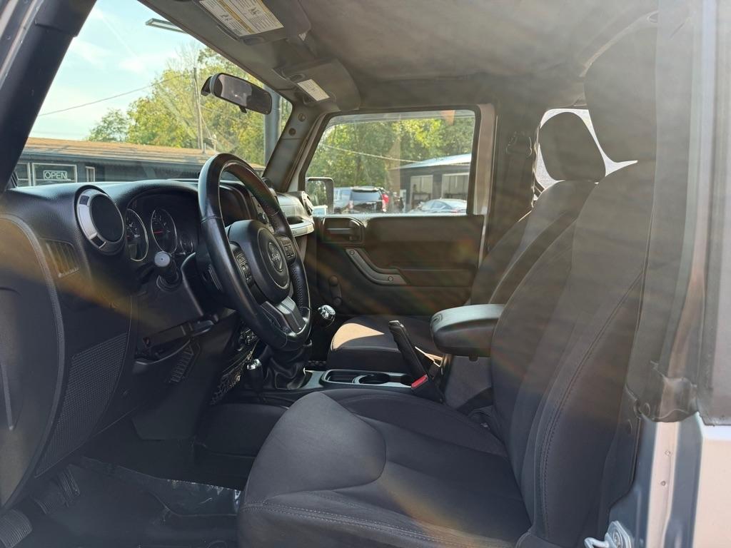 Jeep Wrangler 4WD 2dr Sport 2014