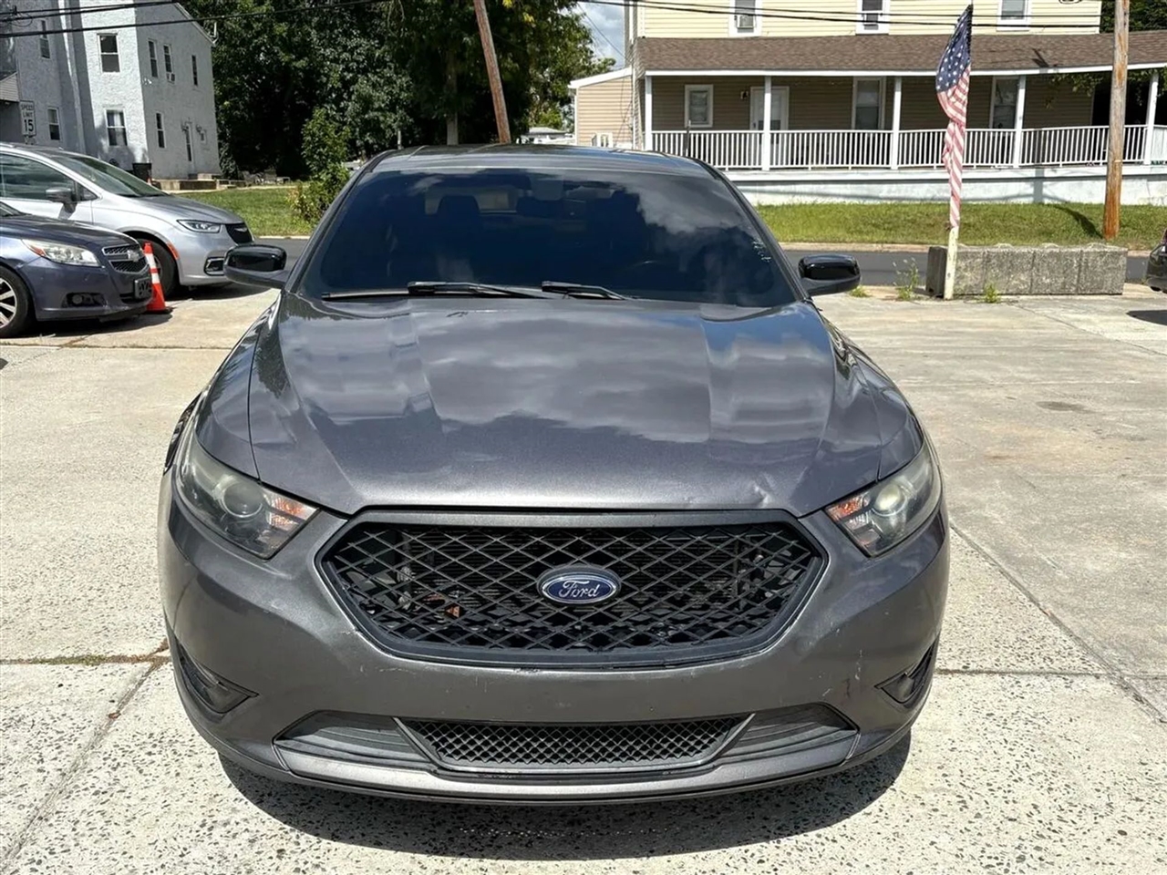Ford Taurus  2013