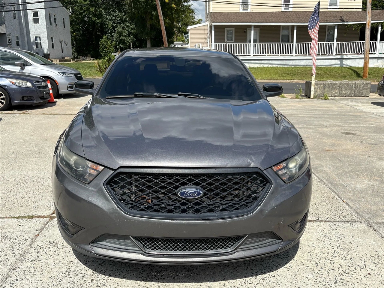 Ford Taurus  2013