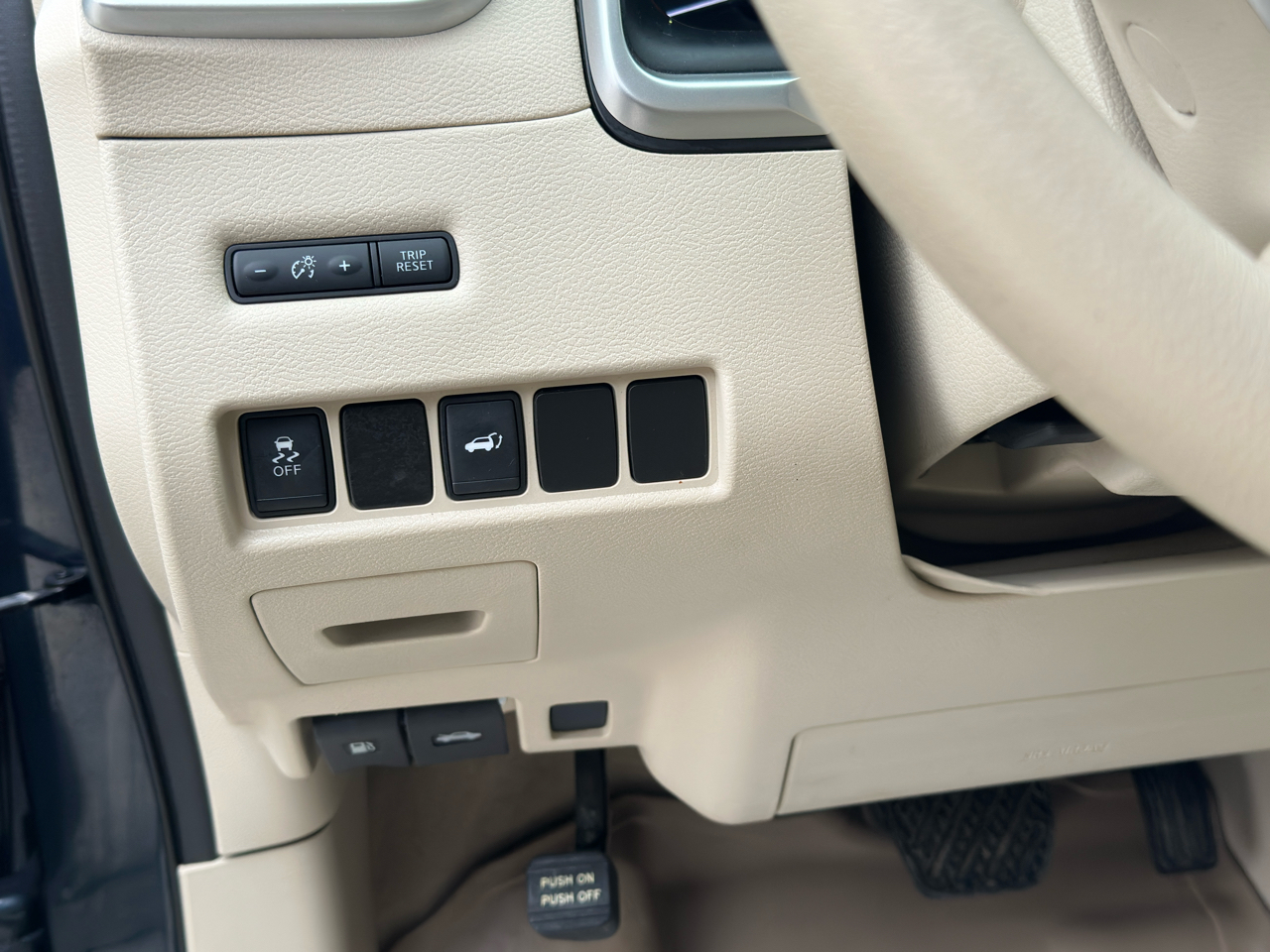 Nissan Murano SV AWD 2015