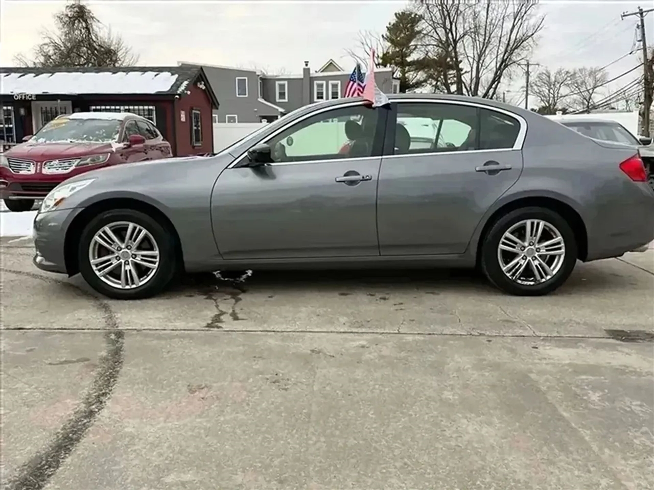 Infiniti G Sedan  2011