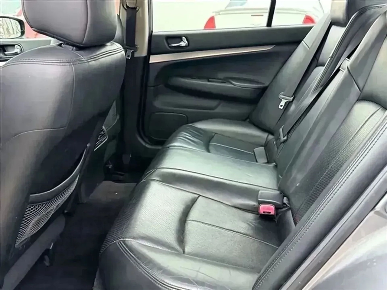 Infiniti G Sedan  2011