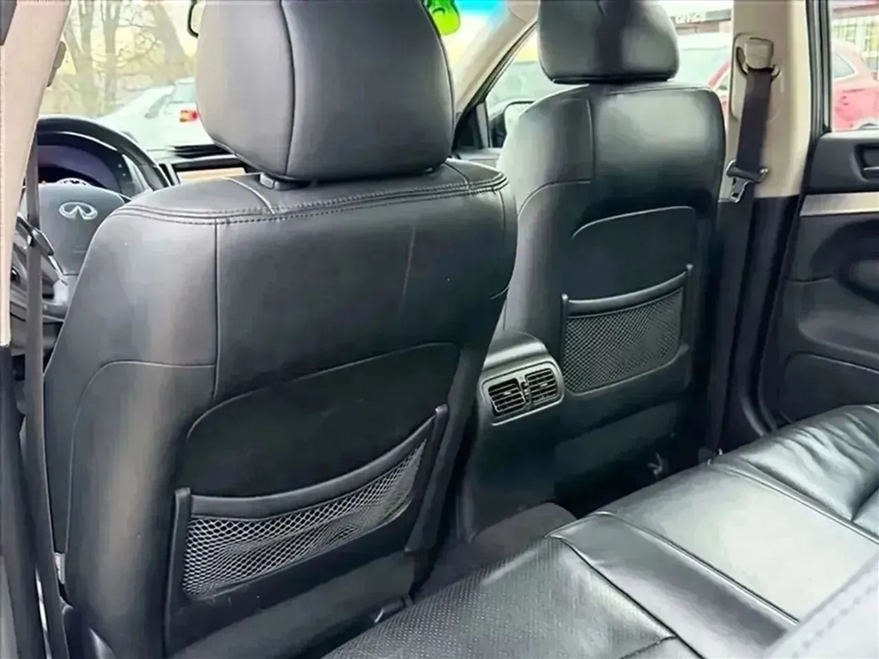 Infiniti G Sedan  2011