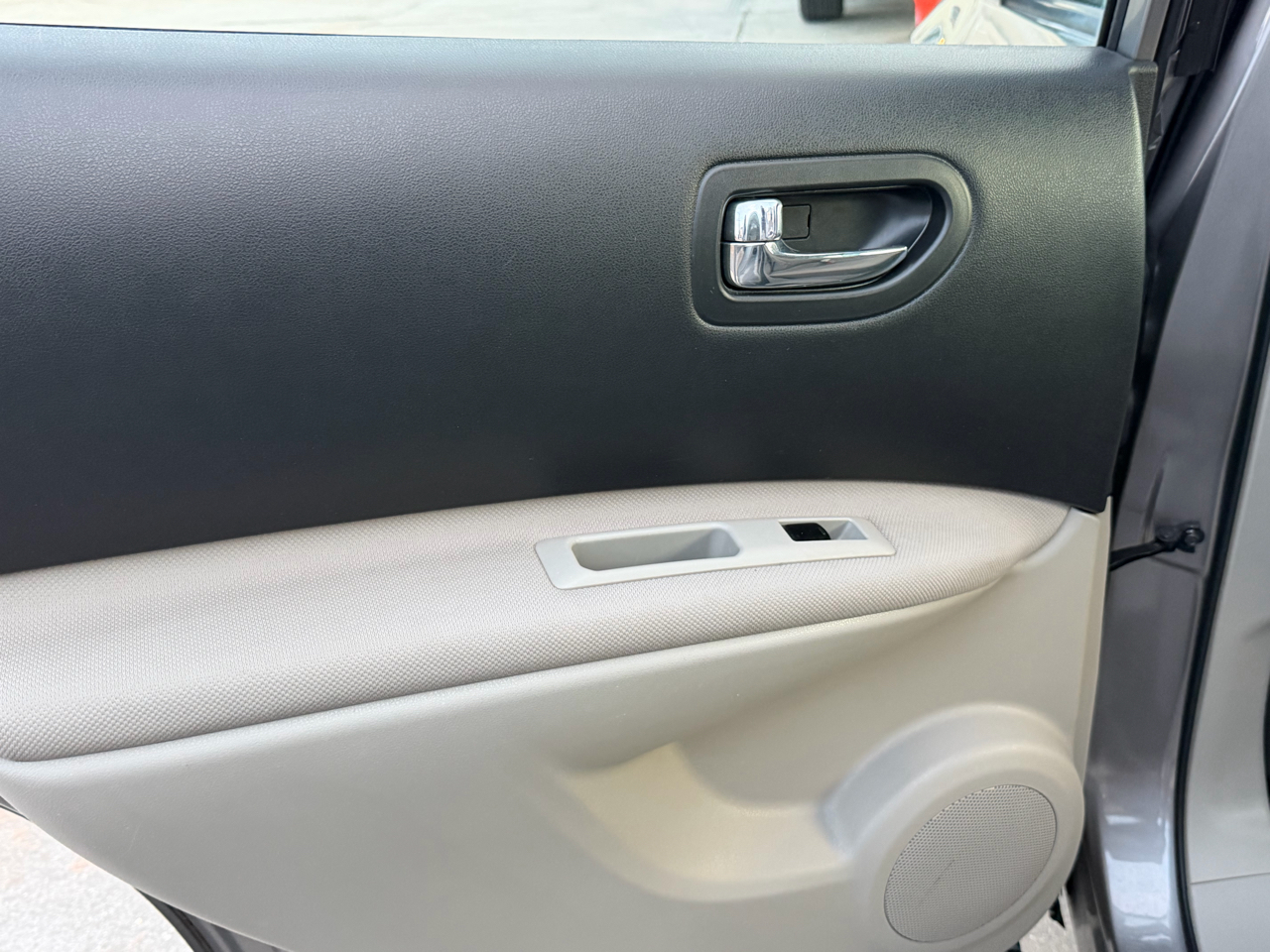 Nissan Rogue Select  2014