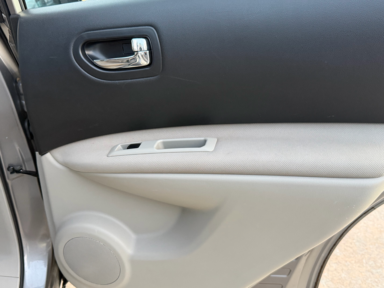 Nissan Rogue Select  2014