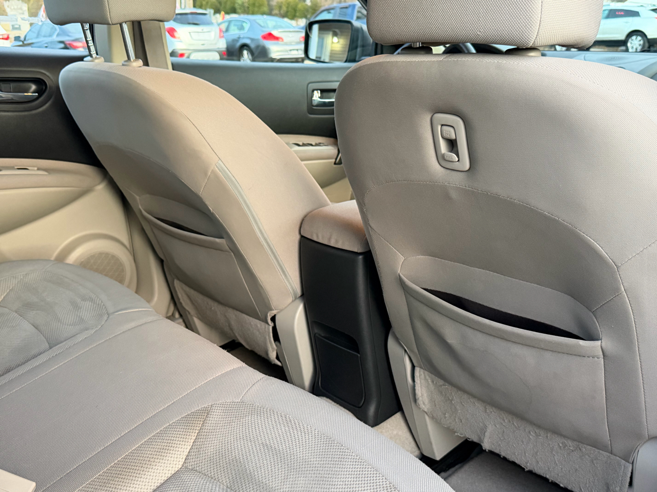 Nissan Rogue Select  2014