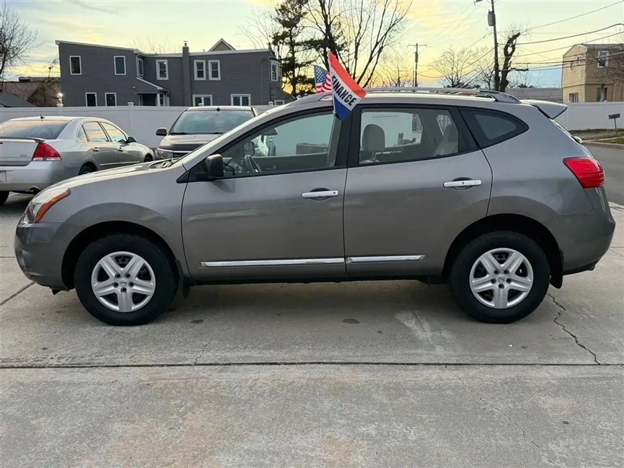 Nissan Rogue Select  2014