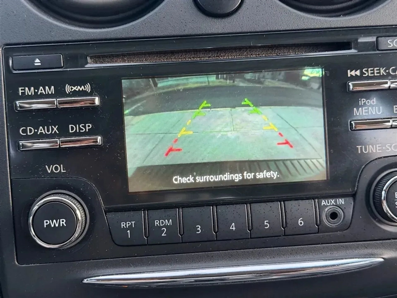 Nissan Rogue Select  2014