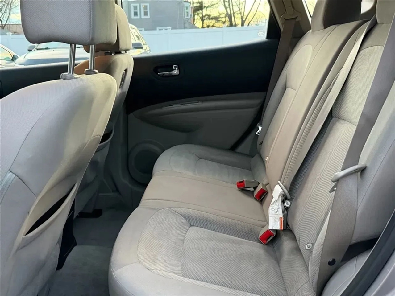 Nissan Rogue Select  2014