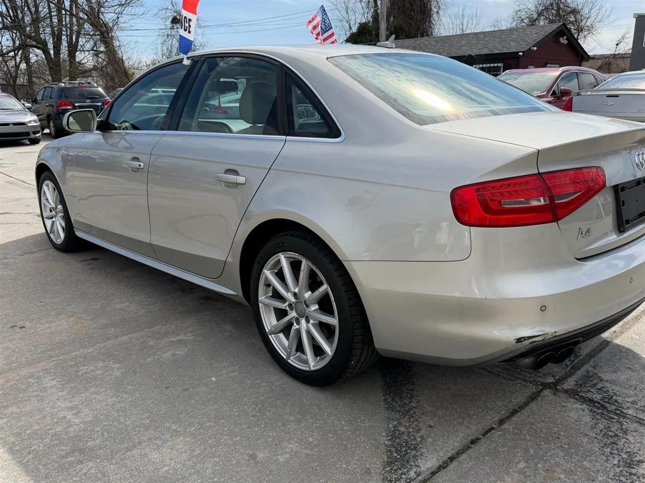 Audi A4  2014