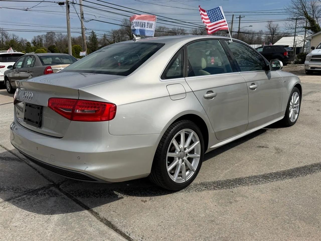 Audi A4  2014