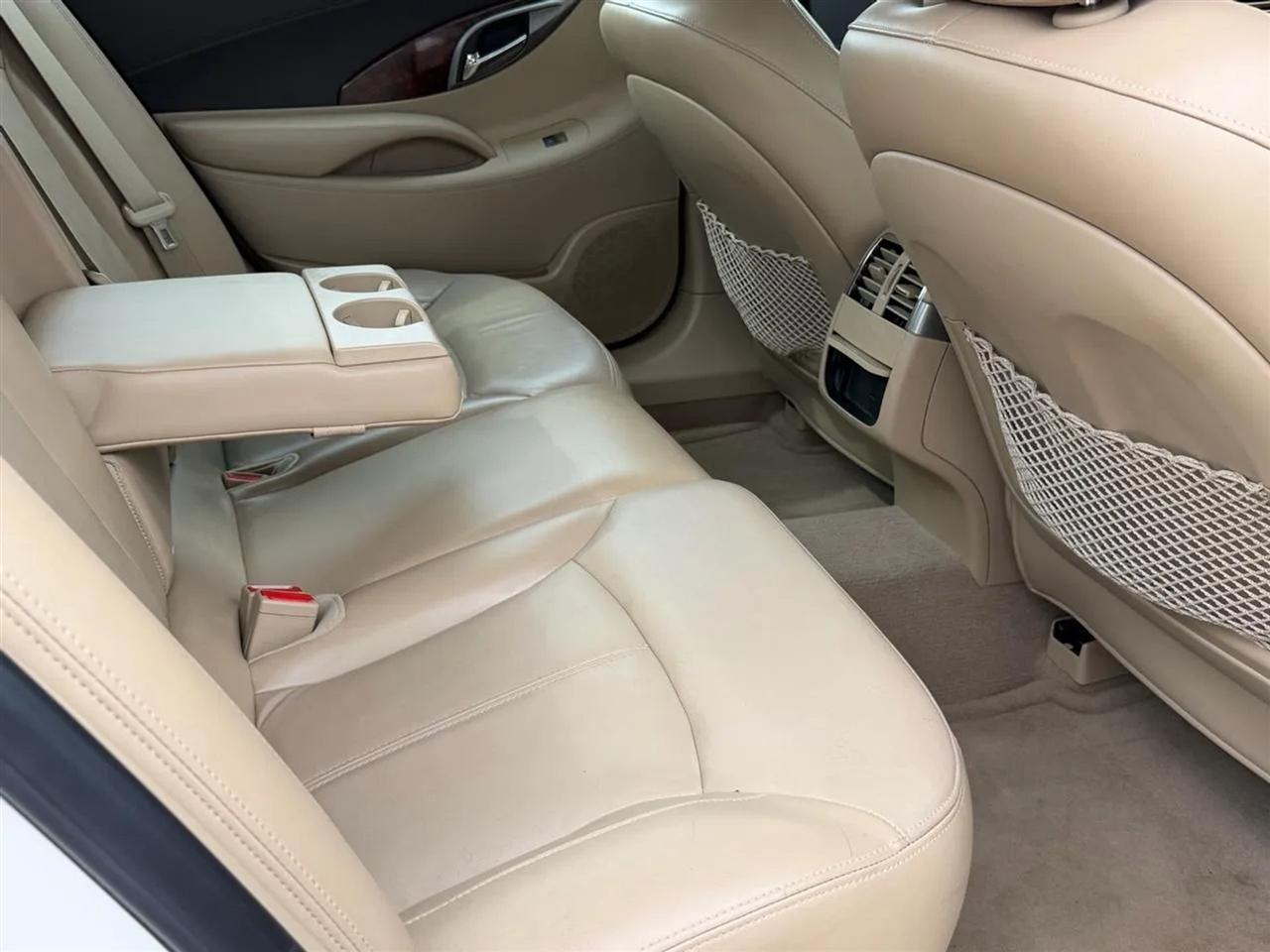 Buick LaCrosse  2013