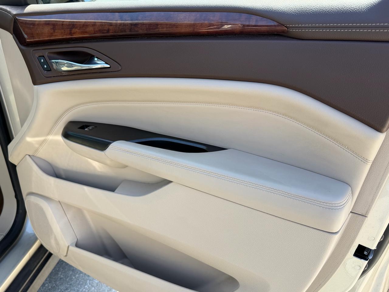 Cadillac SRX Luxury Collection AWD 2016