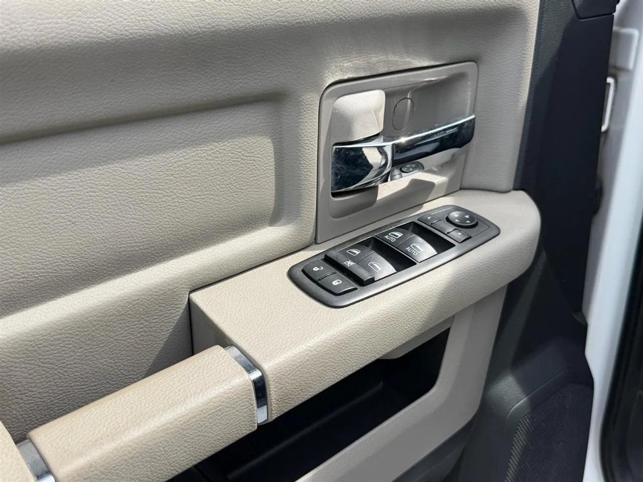 RAM 1500  2011