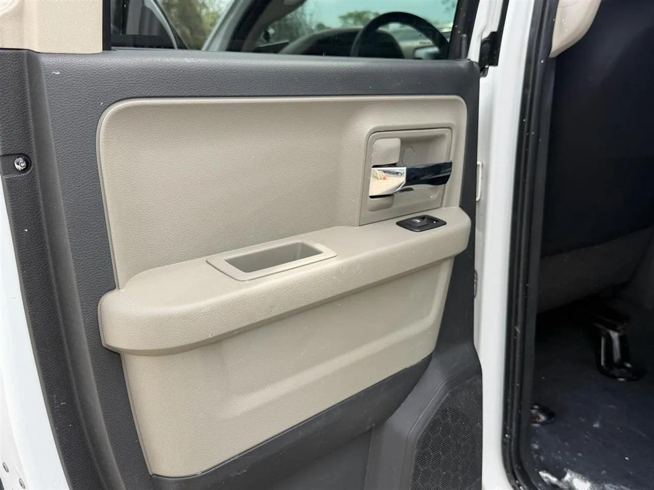 RAM 1500  2011