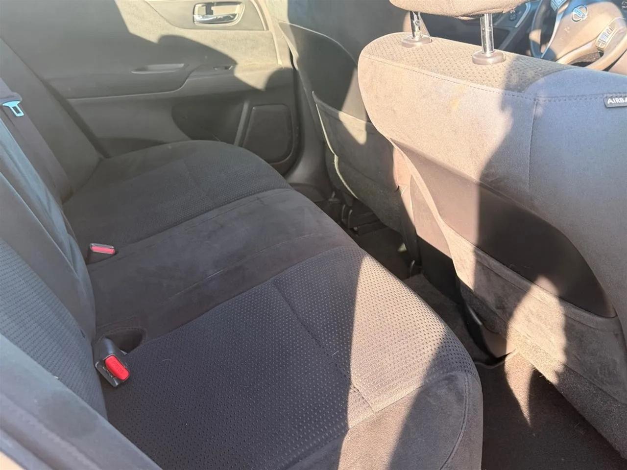 Nissan Altima  2015