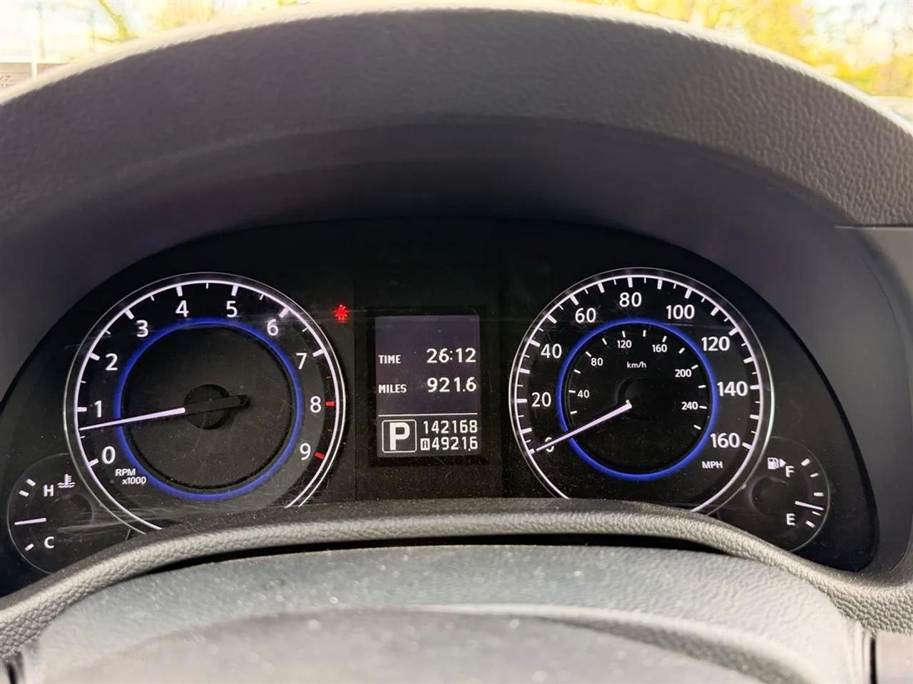 Infiniti G Sedan  2011