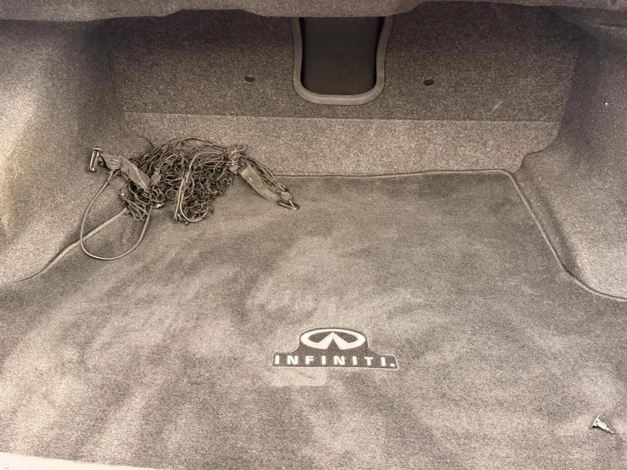 Infiniti G Sedan  2011