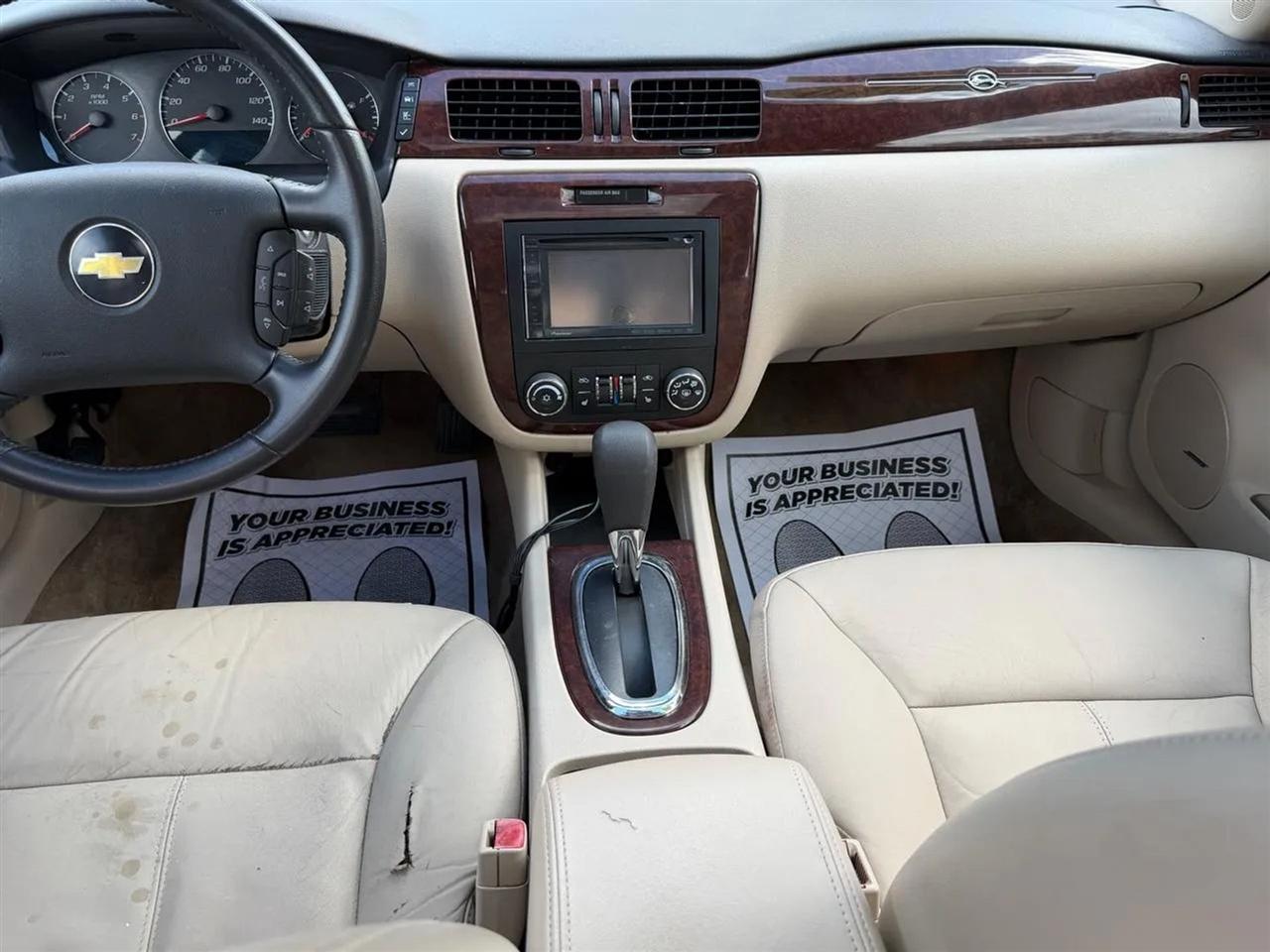 Chevrolet Impala  2010