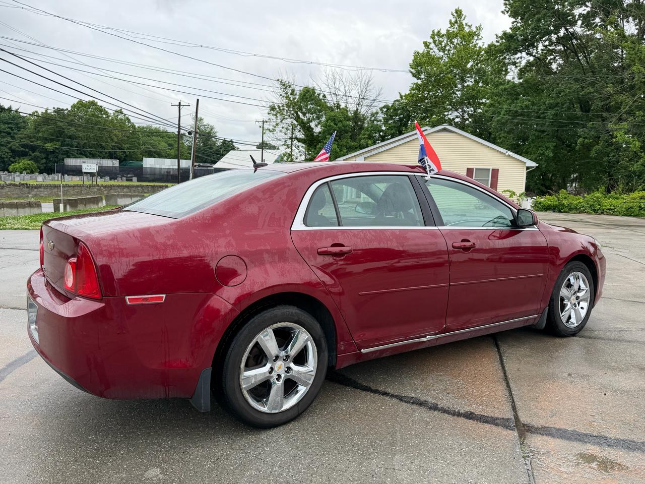 Chevrolet Malibu 1LT 2011