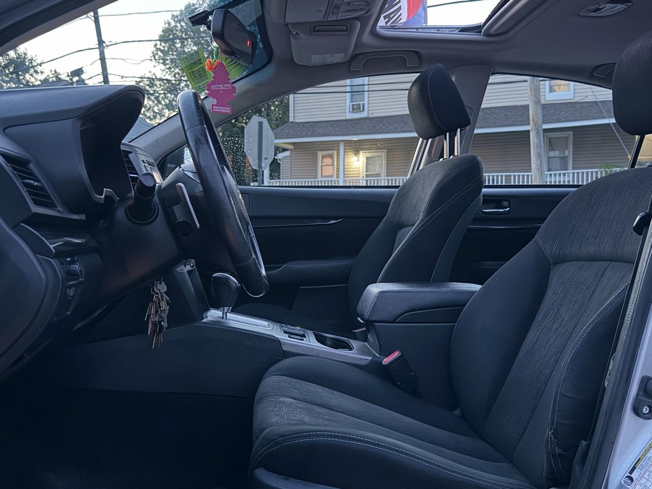 Subaru Legacy 2.5i Premium 2013
