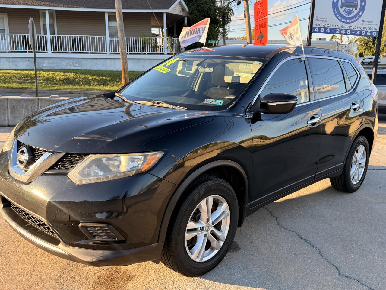 Nissan Rogue S AWD 2014