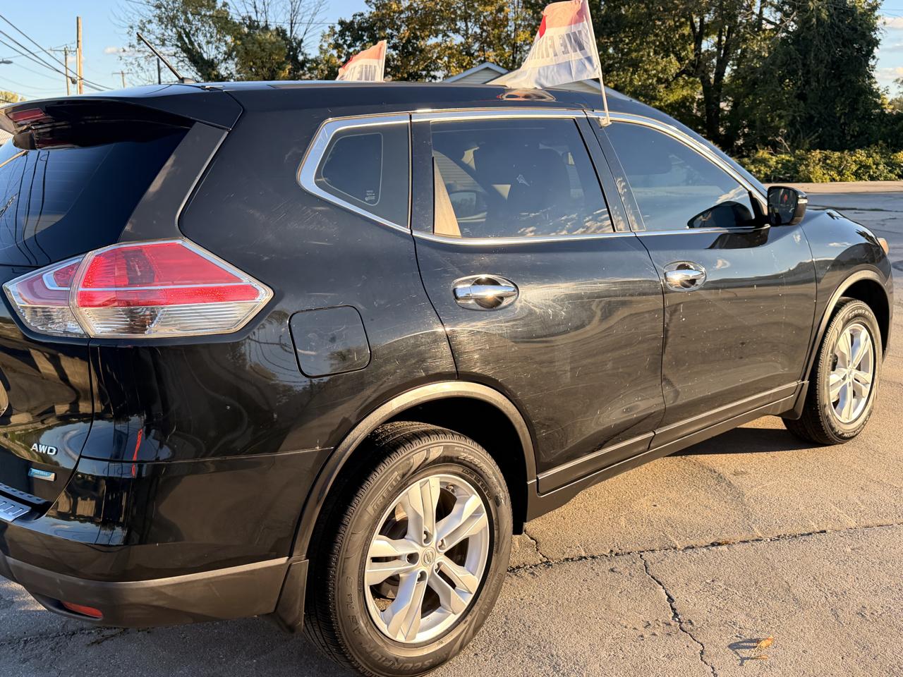Nissan Rogue S AWD 2014