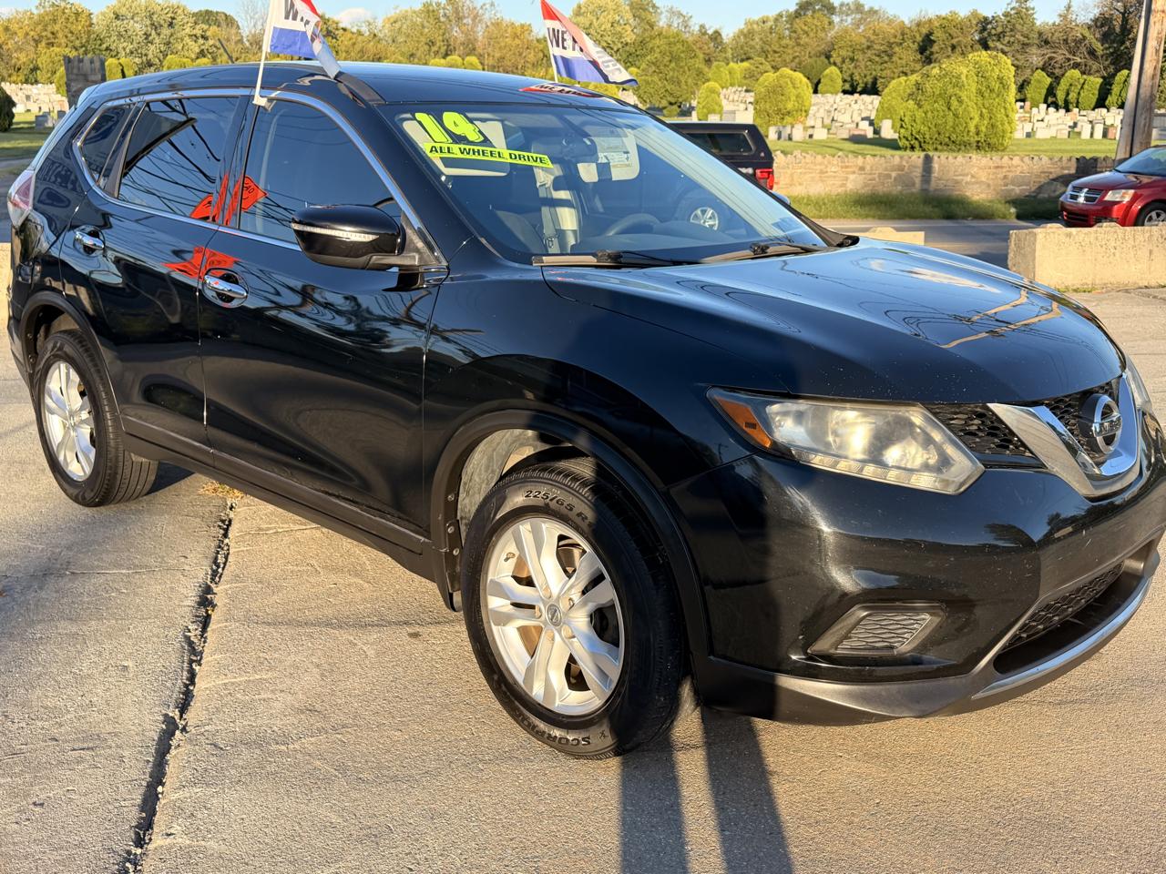 Nissan Rogue S AWD 2014