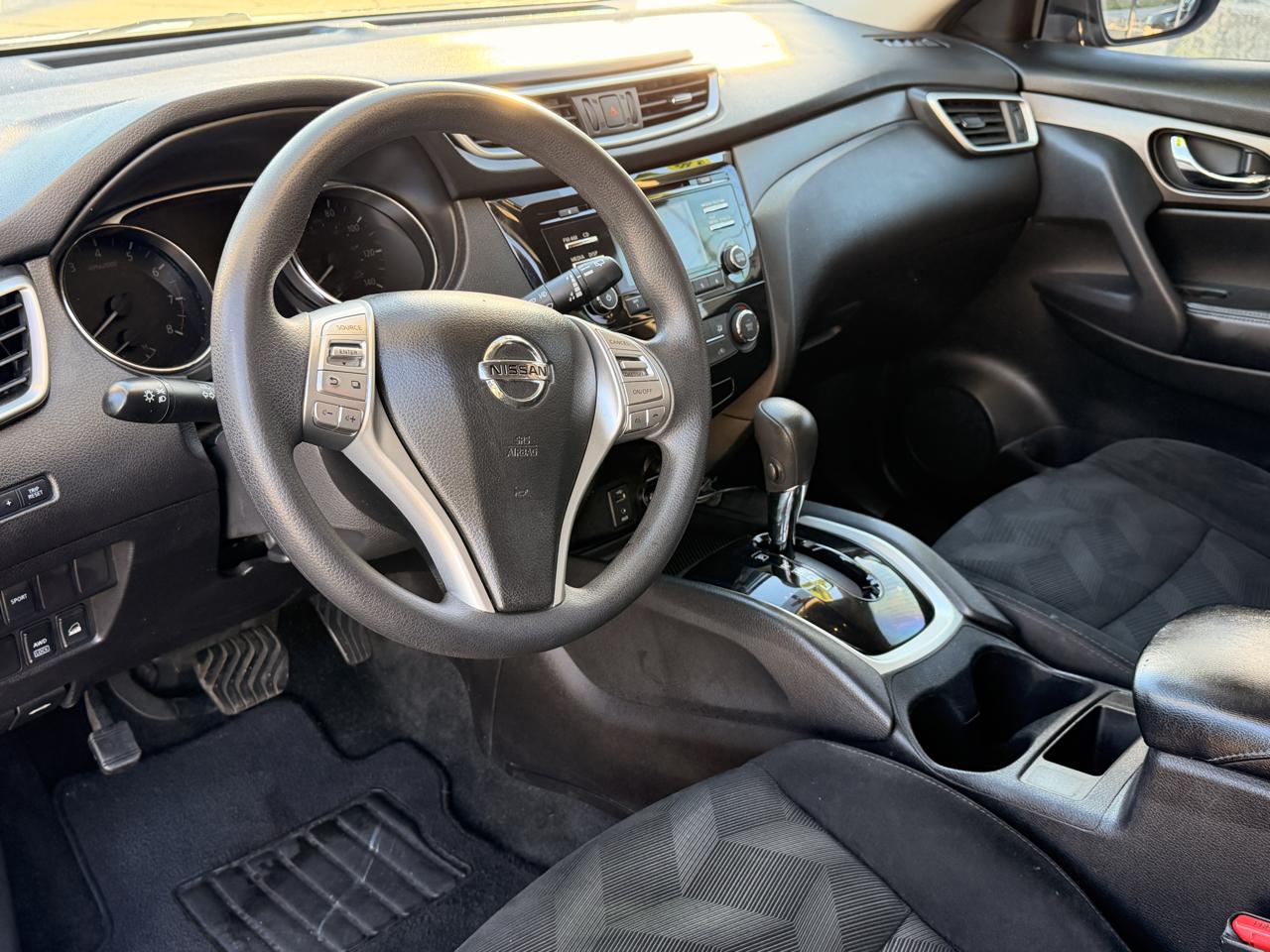 Nissan Rogue S AWD 2014