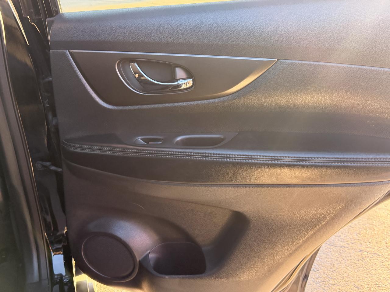 Nissan Rogue S AWD 2014