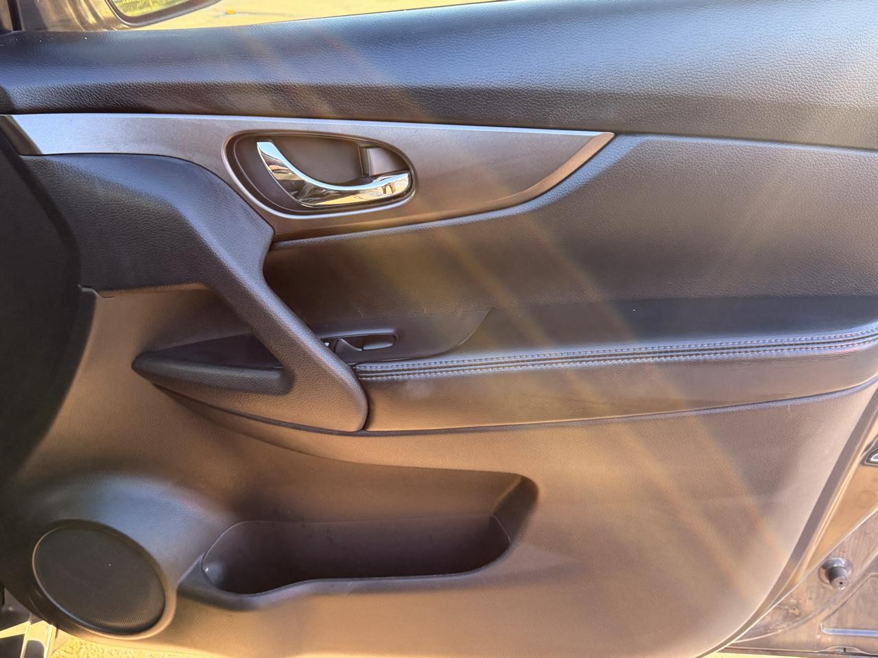 Nissan Rogue S AWD 2014