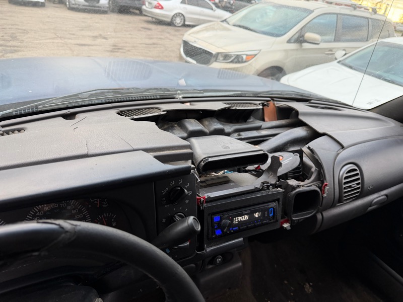 Dodge Ram 1500  2001