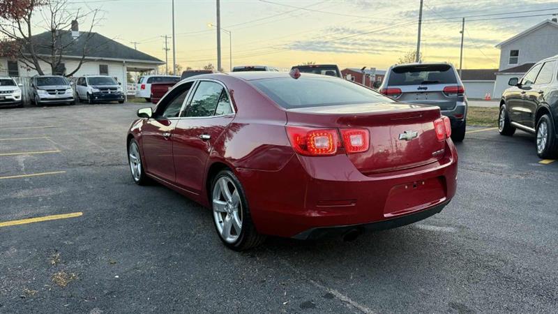Chevrolet Malibu  2013