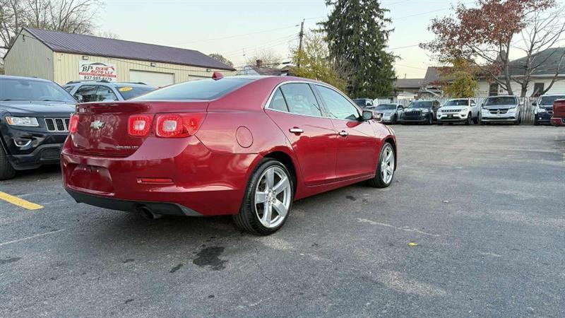 Chevrolet Malibu  2013