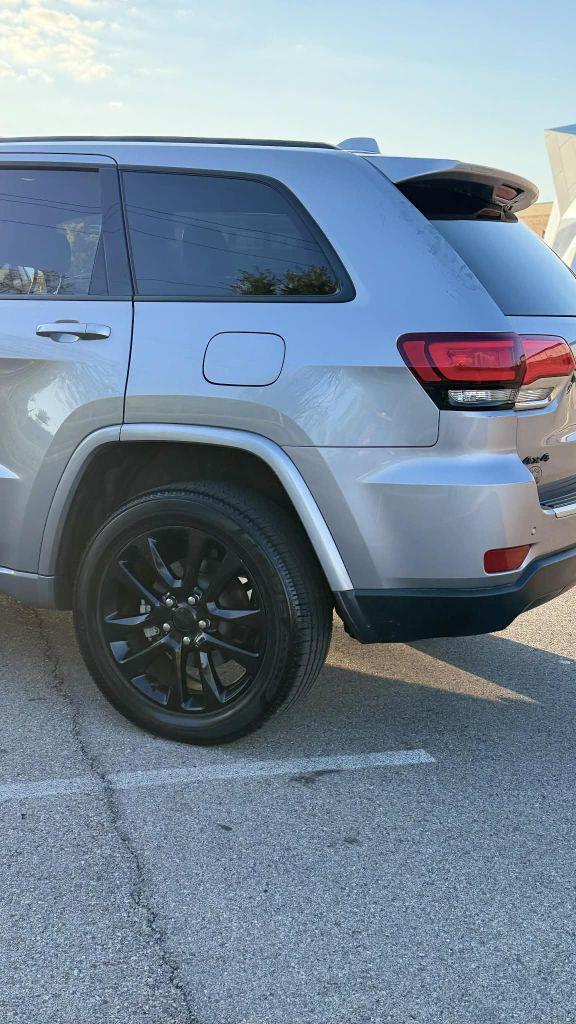 Jeep Grand Cherokee  2021