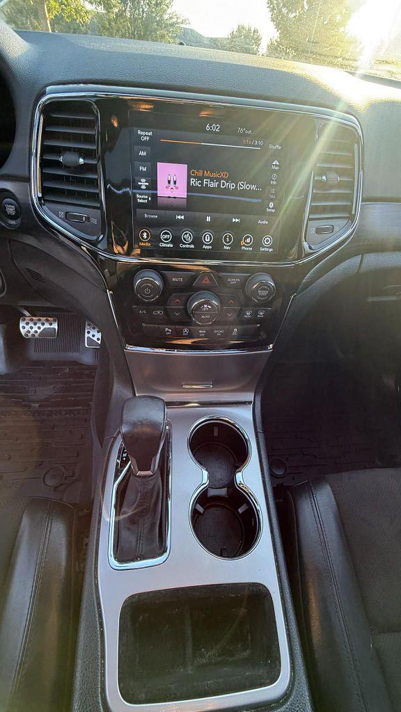 Jeep Grand Cherokee  2021