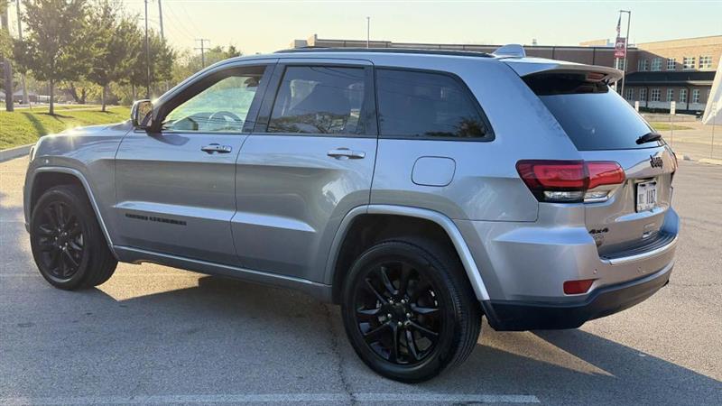 Jeep Grand Cherokee  2021