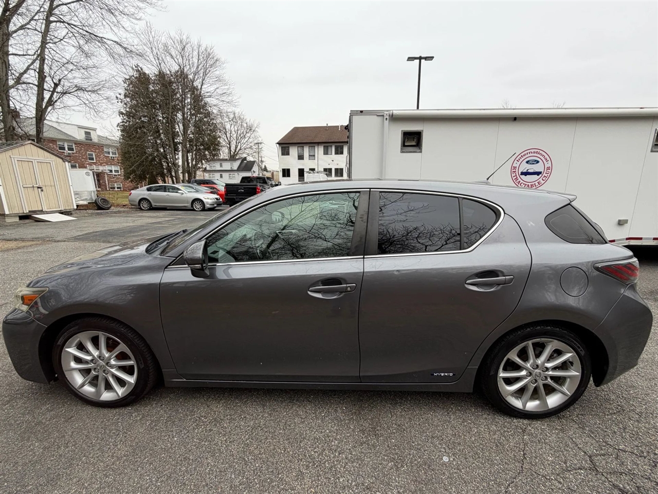 Lexus CT 200h  2013