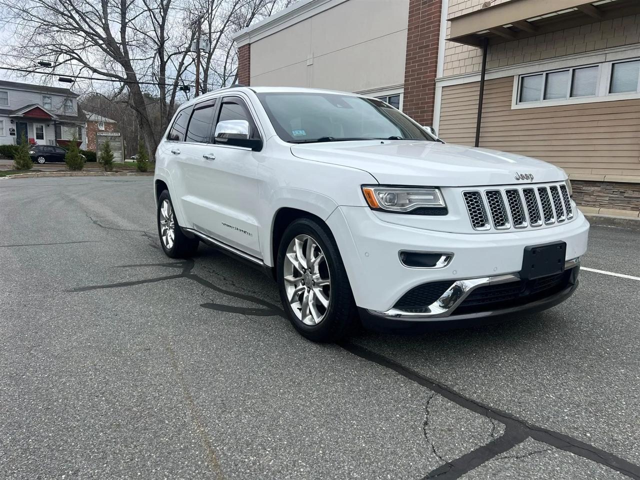 2015 Jeep Grand Cherokee Summit Sport Utility 4D
