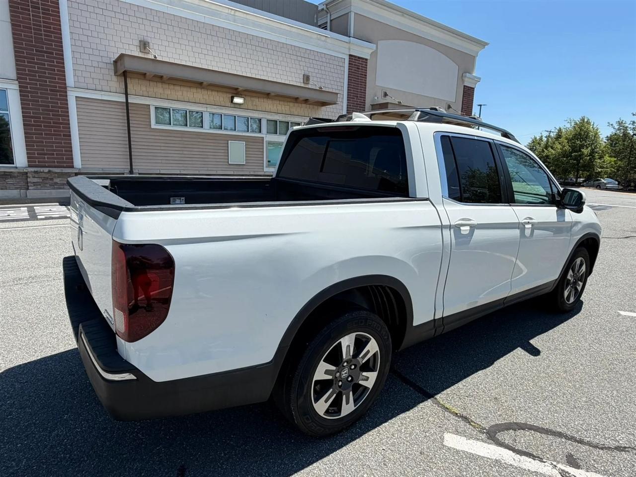 2019 Honda Ridgeline RTL-T - Photo 7
