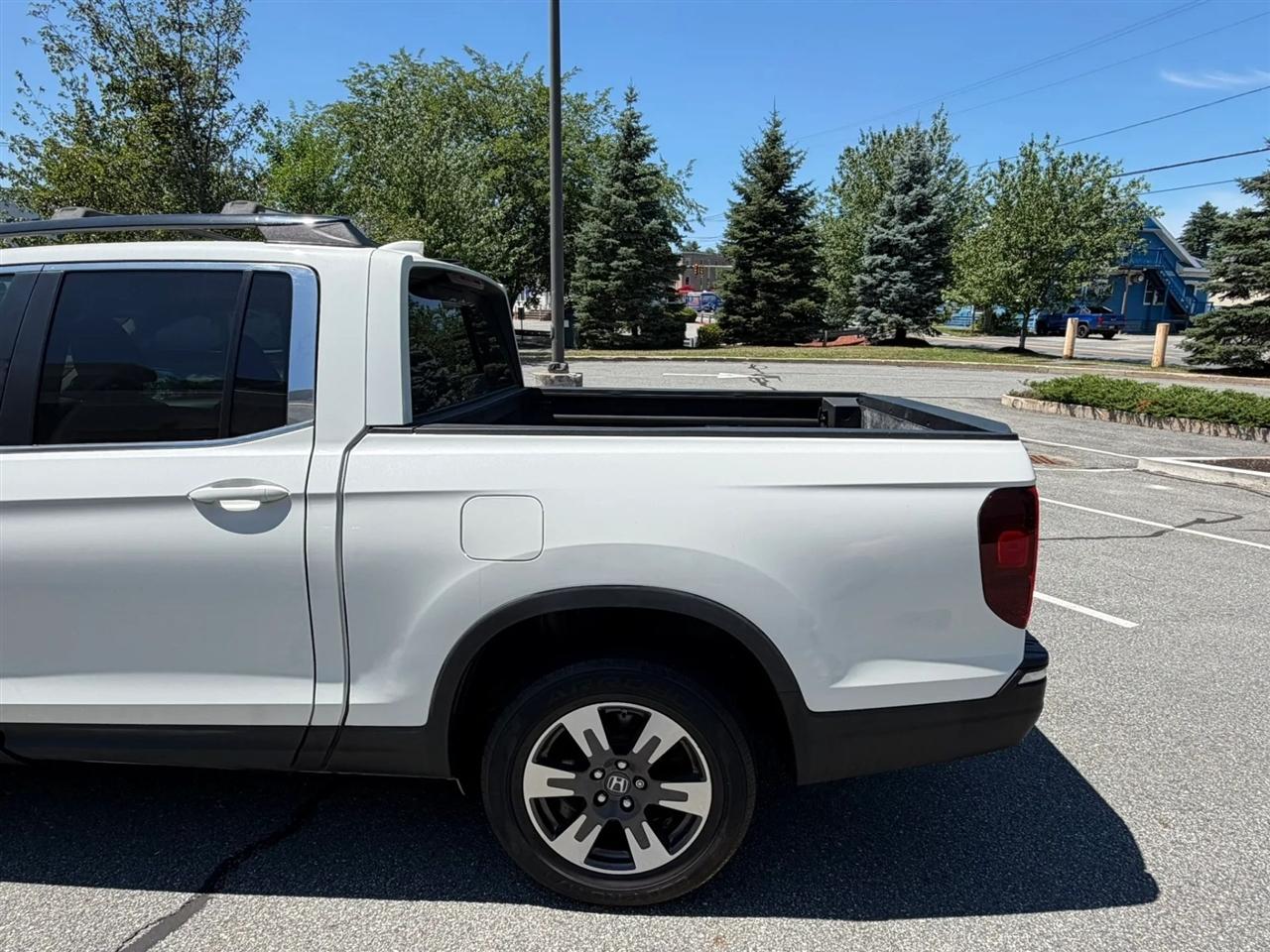 2019 Honda Ridgeline RTL-T - Photo 12