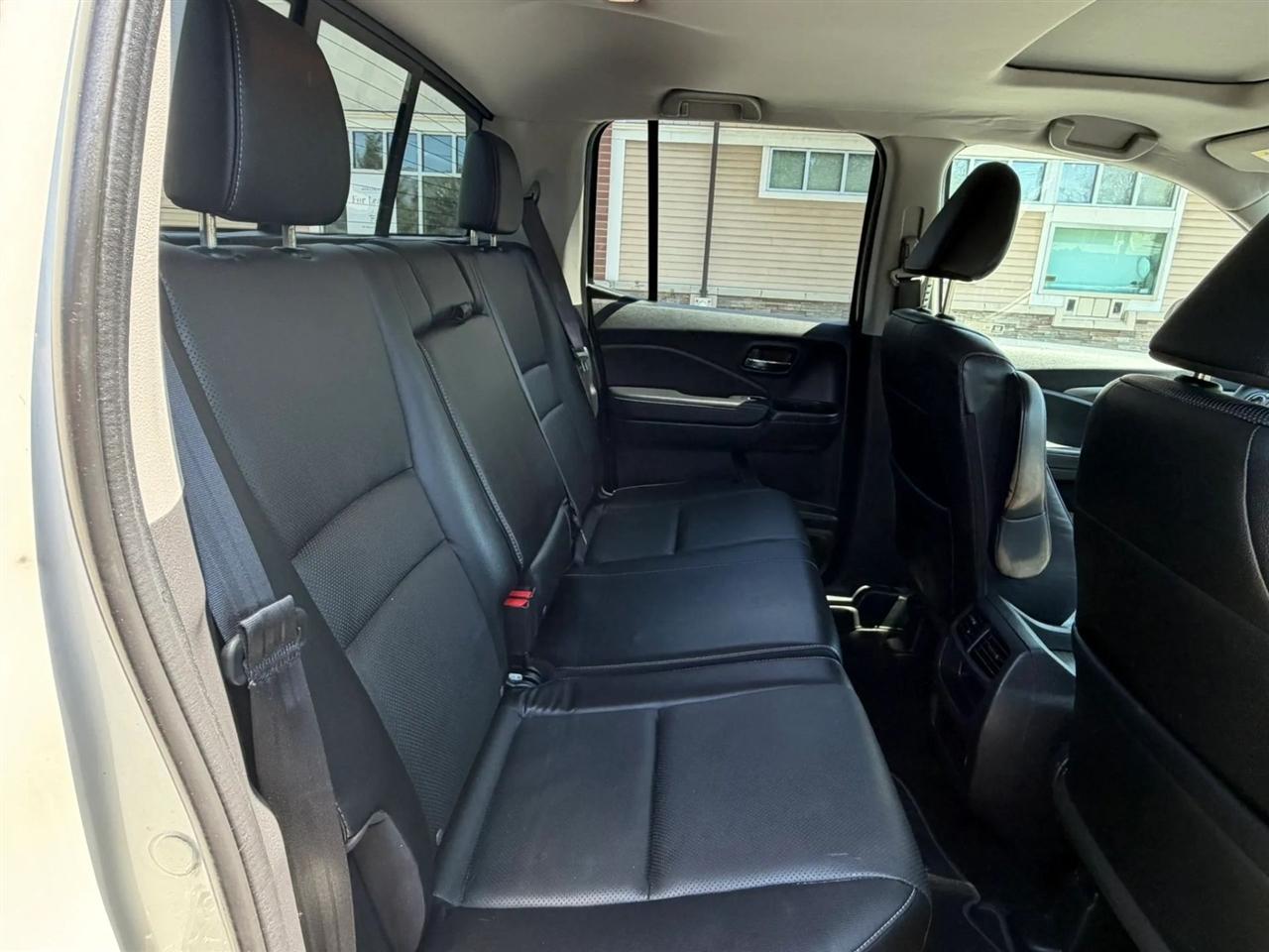 2019 Honda Ridgeline RTL-T - Photo 28